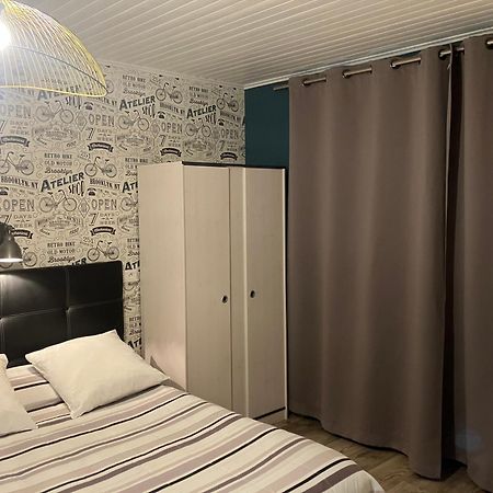 Hotel Du Nord Chambres Familiales Fontaines  Eksteriør billede